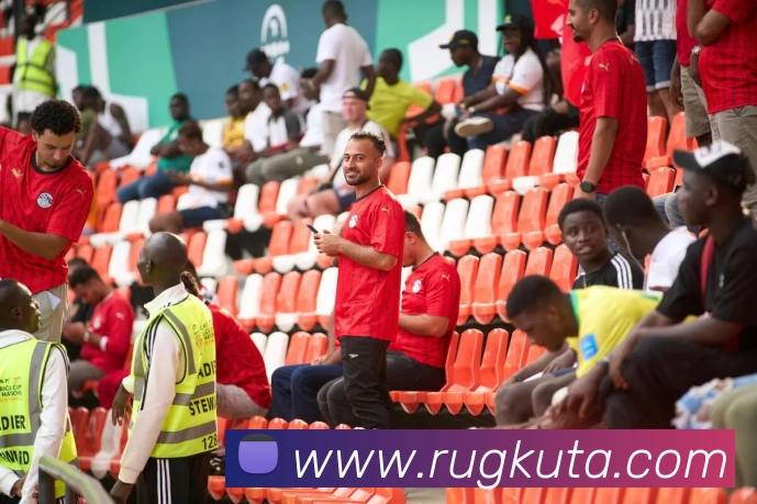 男主手握钻石刀锯千术守护女主笑颜心暗夜星光照亮她梦航向未来